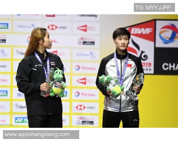 重庆羽毛球队与深圳羽毛球队赛后分析:节奏掌控与战术对决的深度剖析